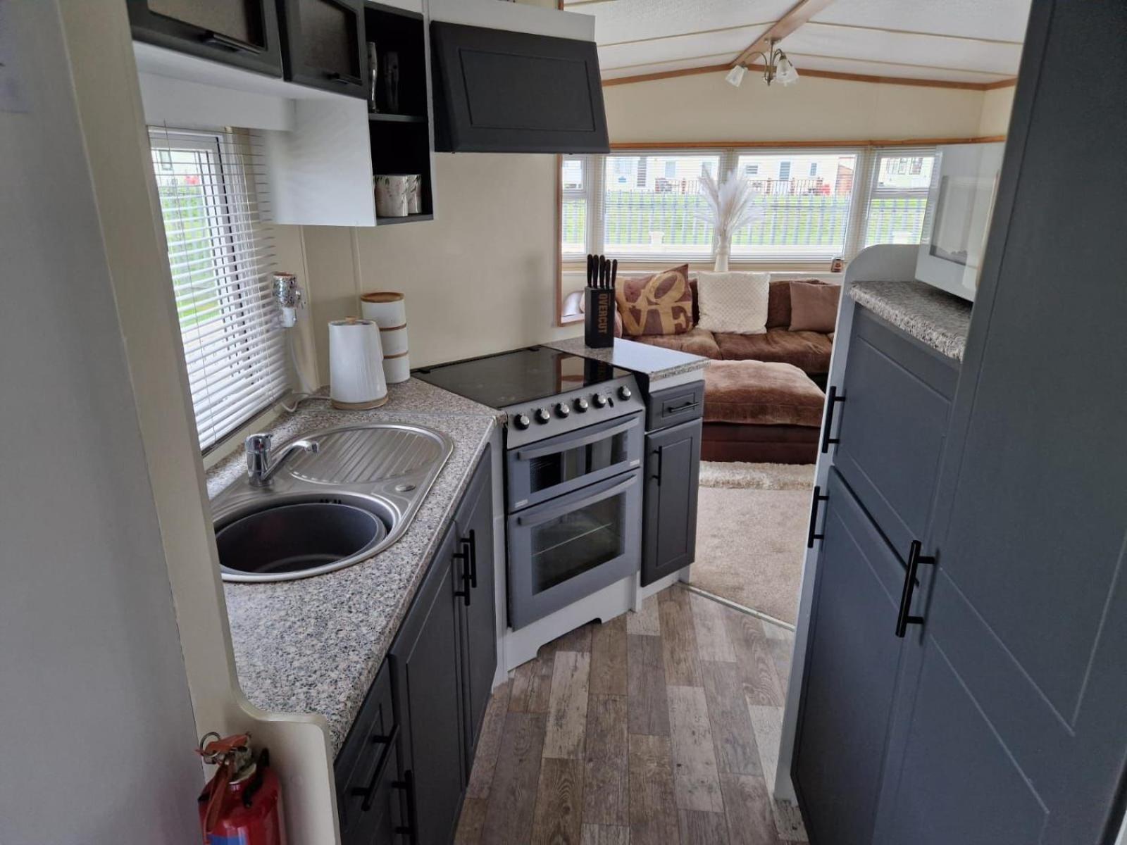 Browns Caravan Rentals, Ingoldmells 4 Berth Caravan Silver Beach Exterior foto